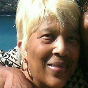 Meet your Posher, Vivian